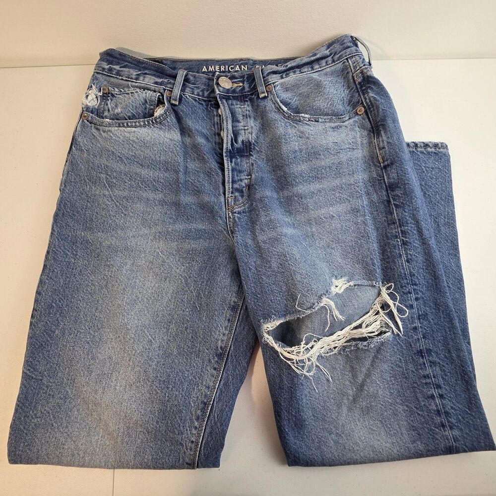 American Eagle High Rise 90s Boyfriend Jeans Womens Size 6 Reg Distressed EUC